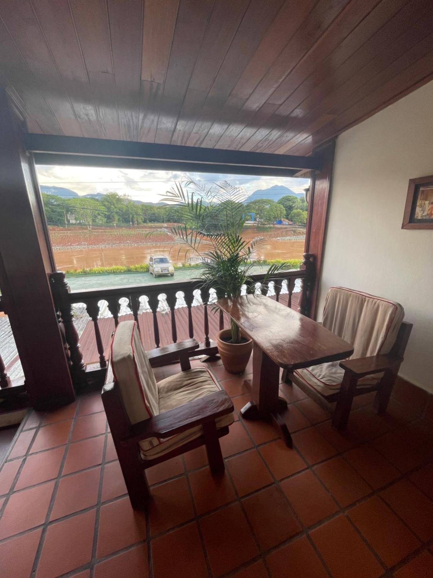 Luang Prabang - Villa Ouis Namkhan Riverside 2 외부 사진