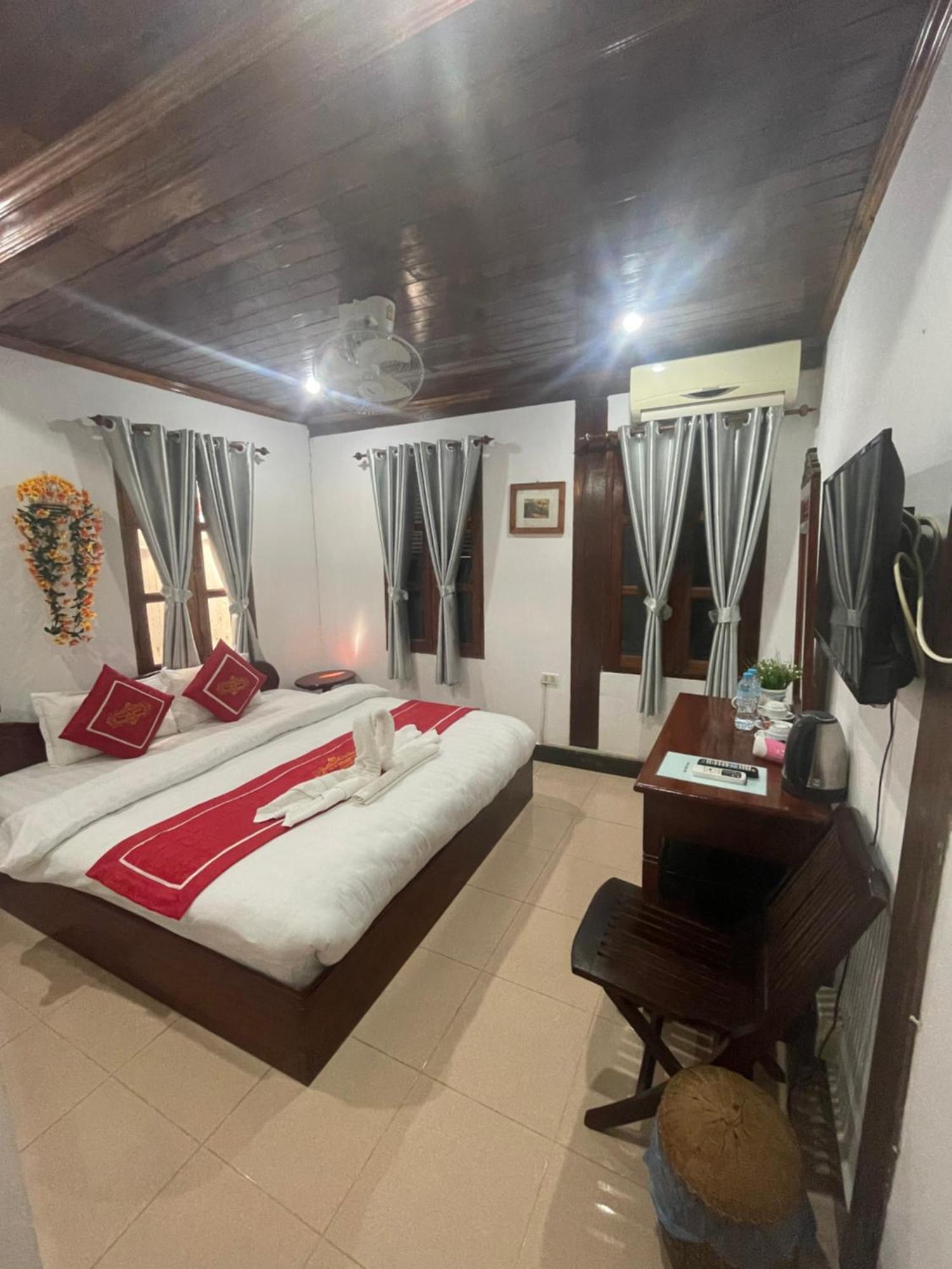 Luang Prabang - Villa Ouis Namkhan Riverside 2 외부 사진